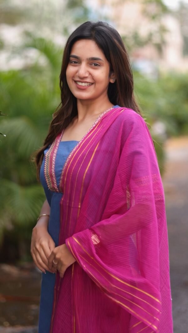 Kanikha Handloom Indigo Kurta set - Image 3