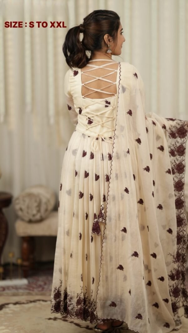 Sahana kota embroidered Anarkali Set - Image 3