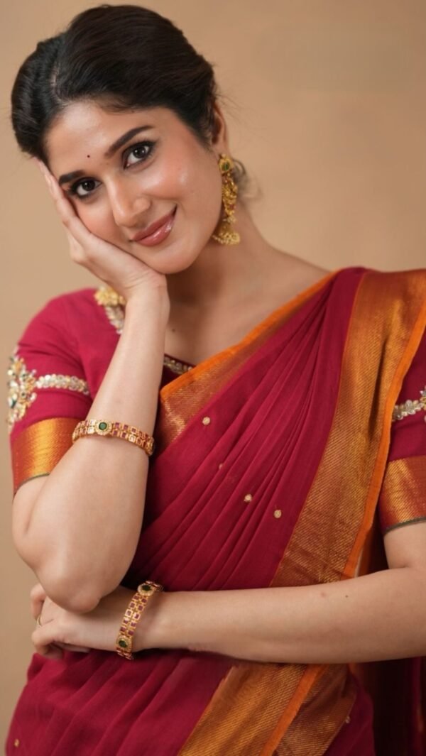 Narhini 2-In-1 Half Saree In Red - Image 6