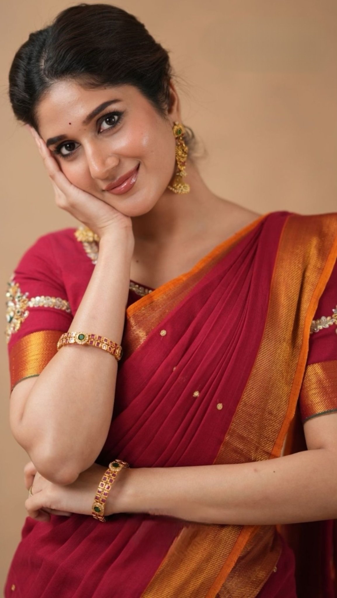 Narhini 2-In-1 Half Saree In Red - Image 6