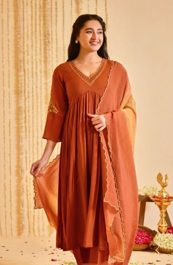 Rashna Rustika Kurta Set - Image 3