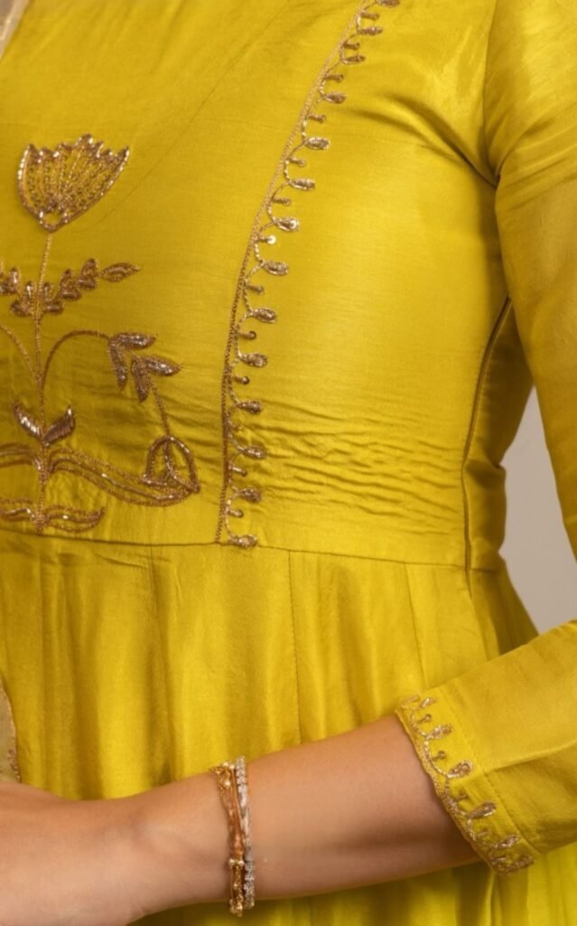 Ghirisha Anarkali Set