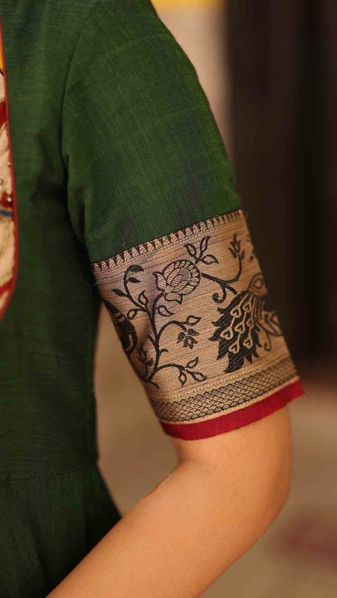 Aarti Green handloom Anarkali Kurta set - Image 7
