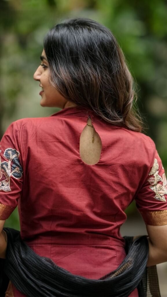 Anandhi Maroon Manglagiri Cotton Kurta Set
