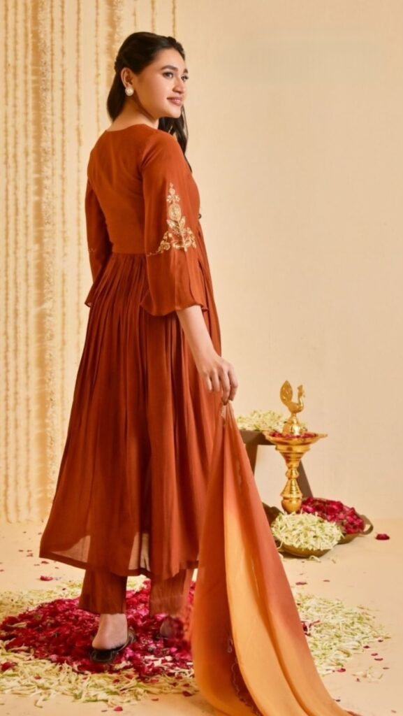 Rashna Rustika Kurta Set