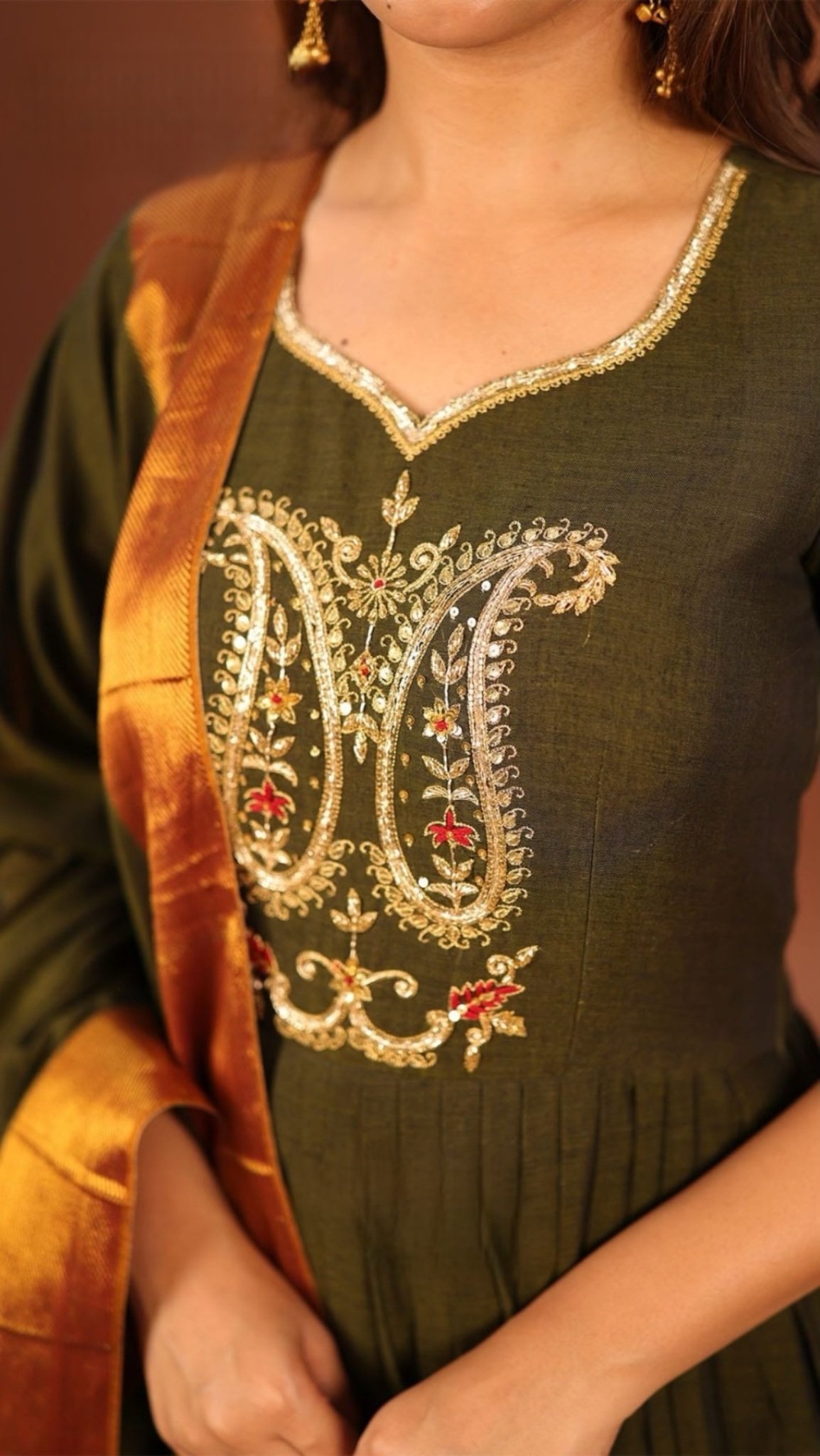 Sharadha Green Anarkali Gown Set - Image 5