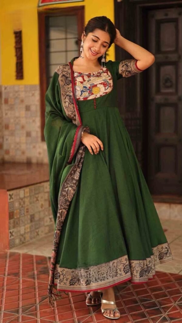 Aarti Green handloom Anarkali Kurta set - Image 3