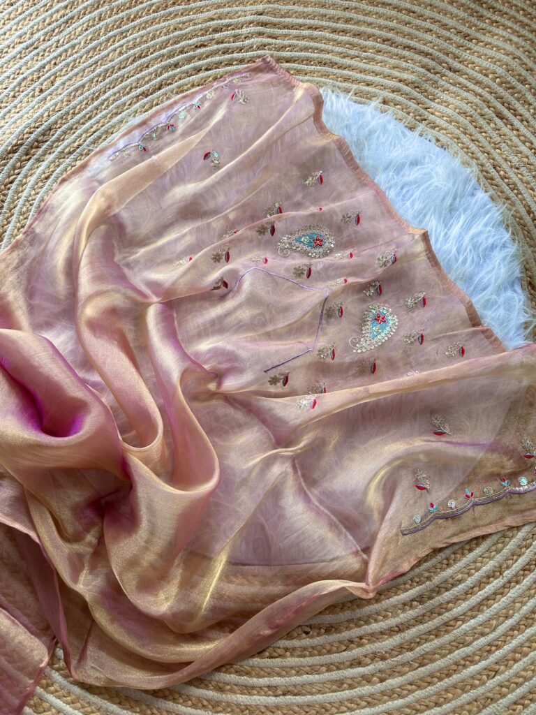 AURELIA - Shimmer tissue