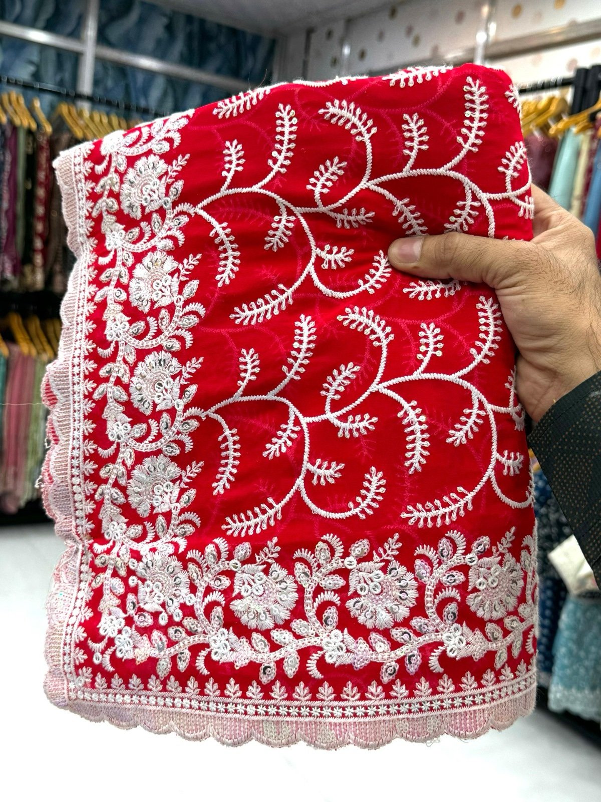 AURELIA - CHIKANKARI EDIT - Image 13