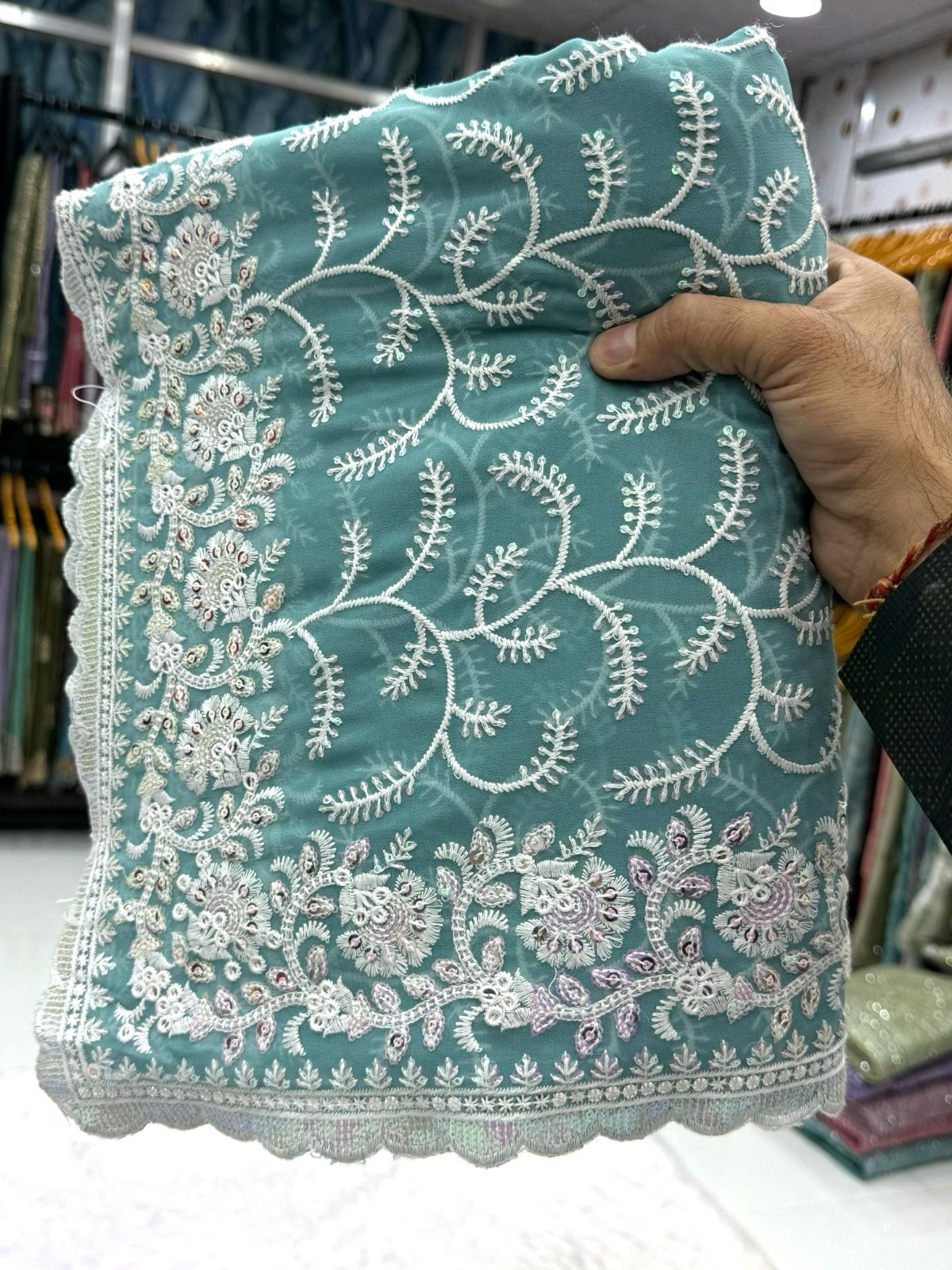 AURELIA - CHIKANKARI EDIT - Image 16