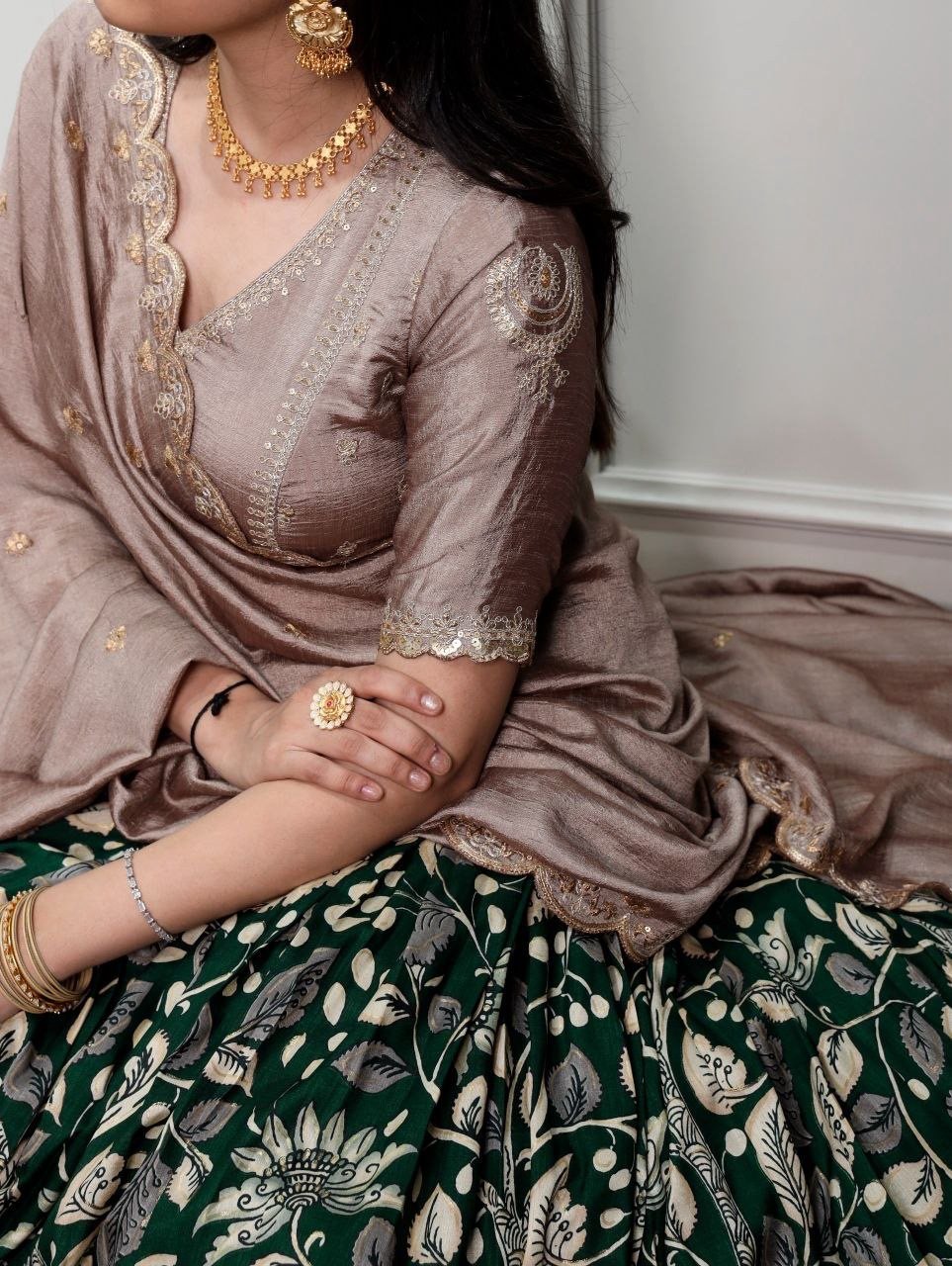 Raaveya - Image 7