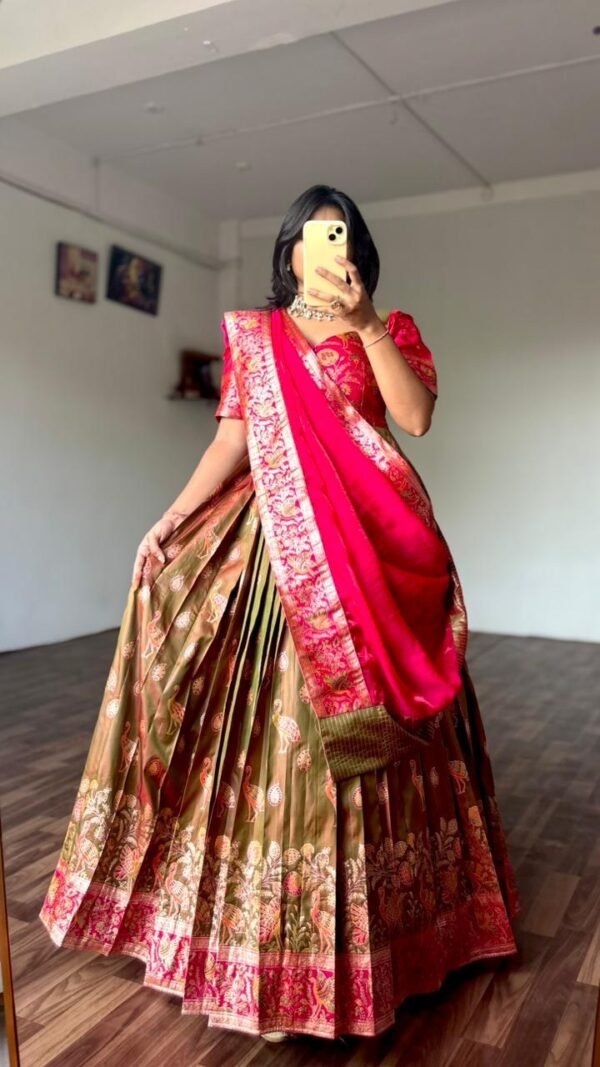 ✨ LIMITED EDITION BANARASI SILK GOWN SET ✨ - Image 2