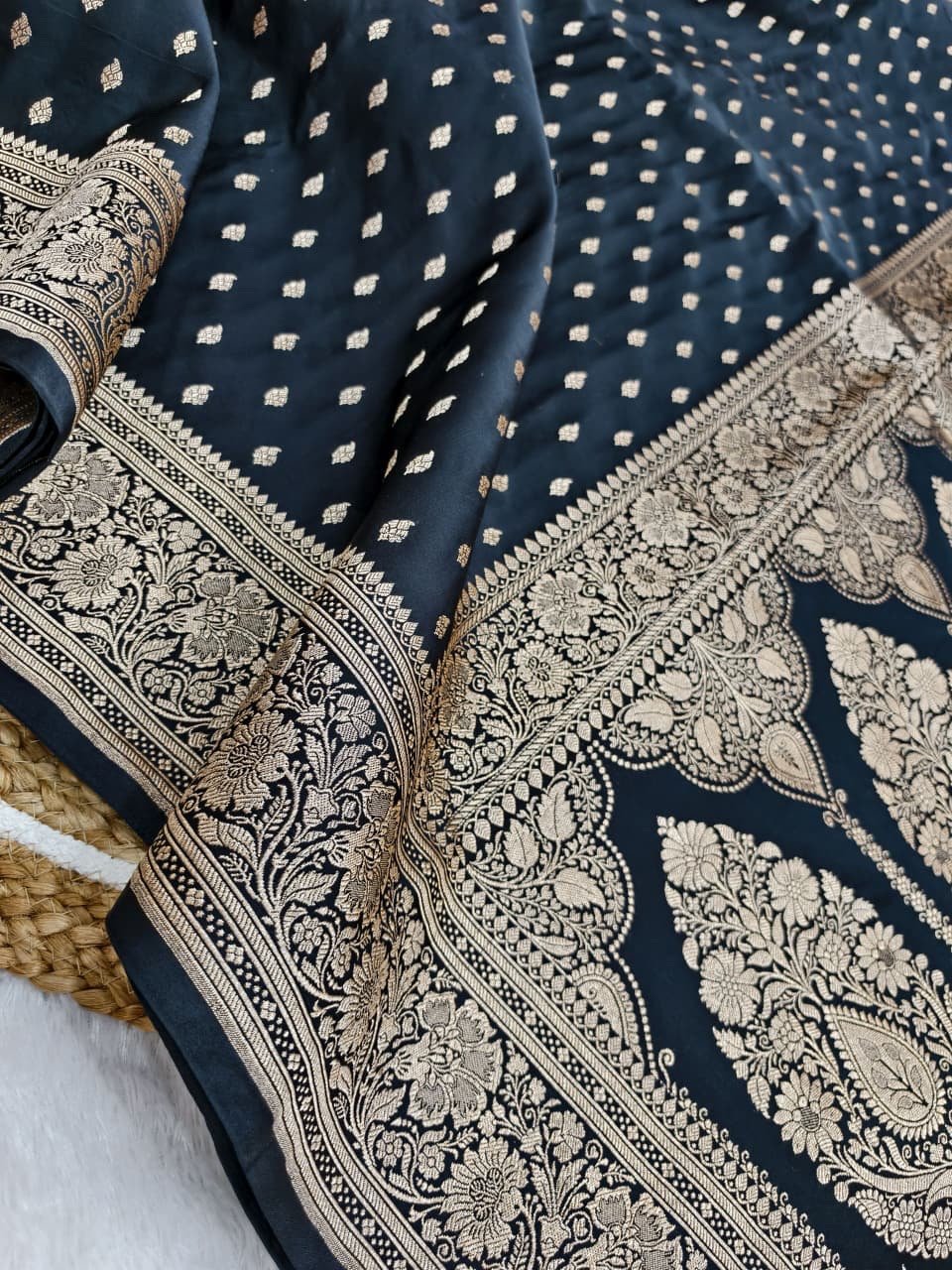 RANGMAHAL — NEEM BUTI EDIT - Image 6