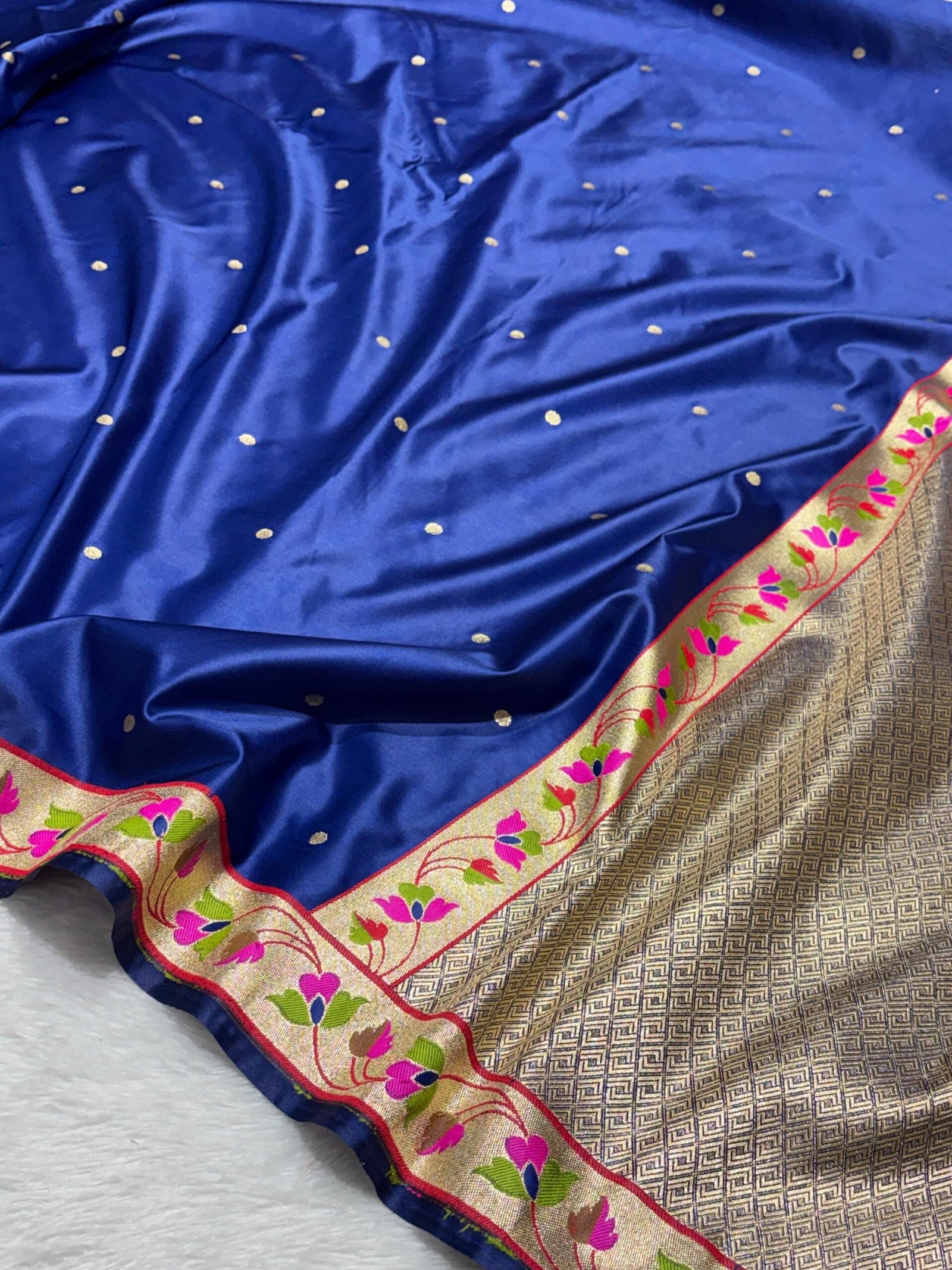 RANGMAHAL - PAITHANI MEENA EDIT - Image 17