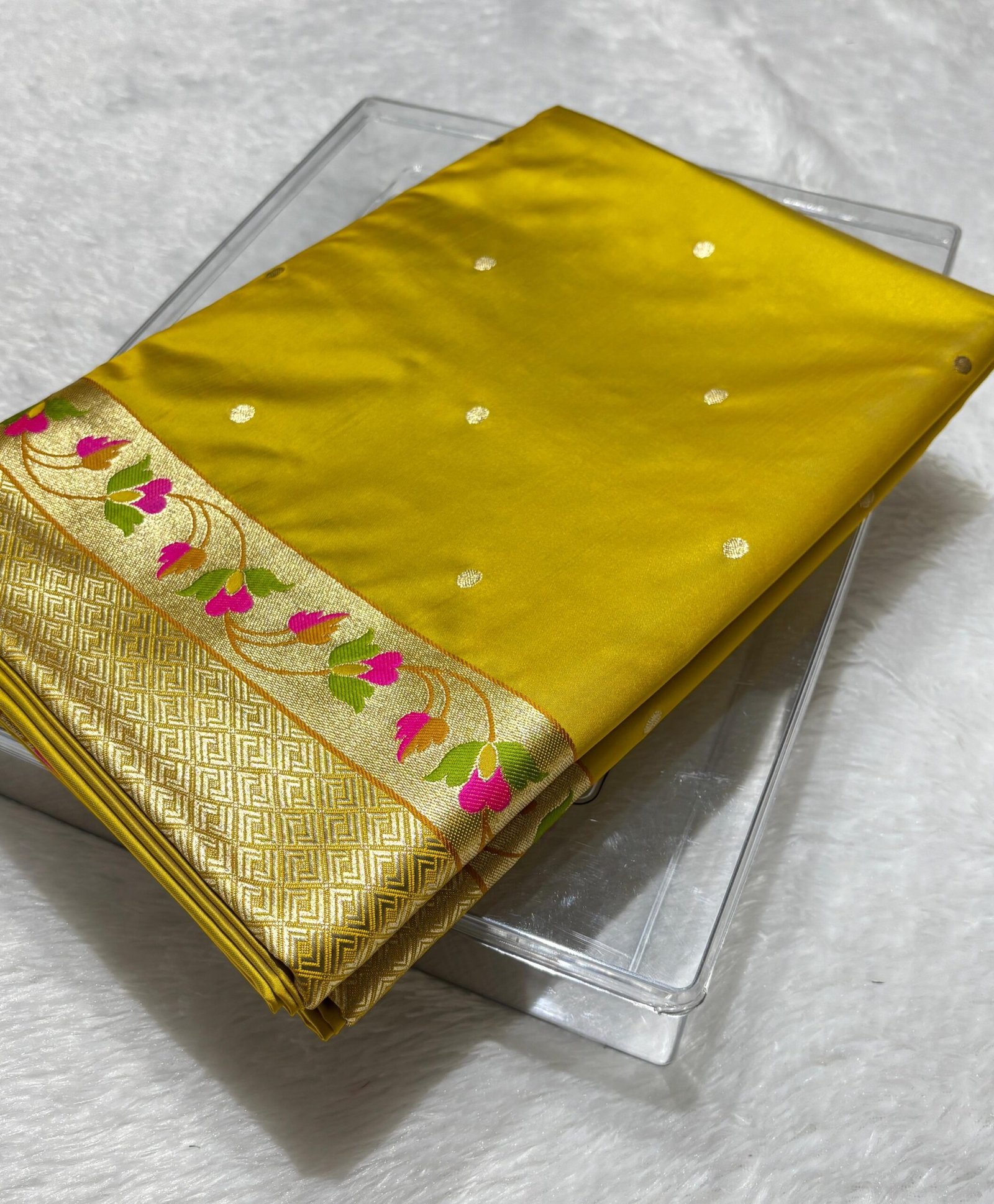 RANGMAHAL - PAITHANI MEENA EDIT - Image 21