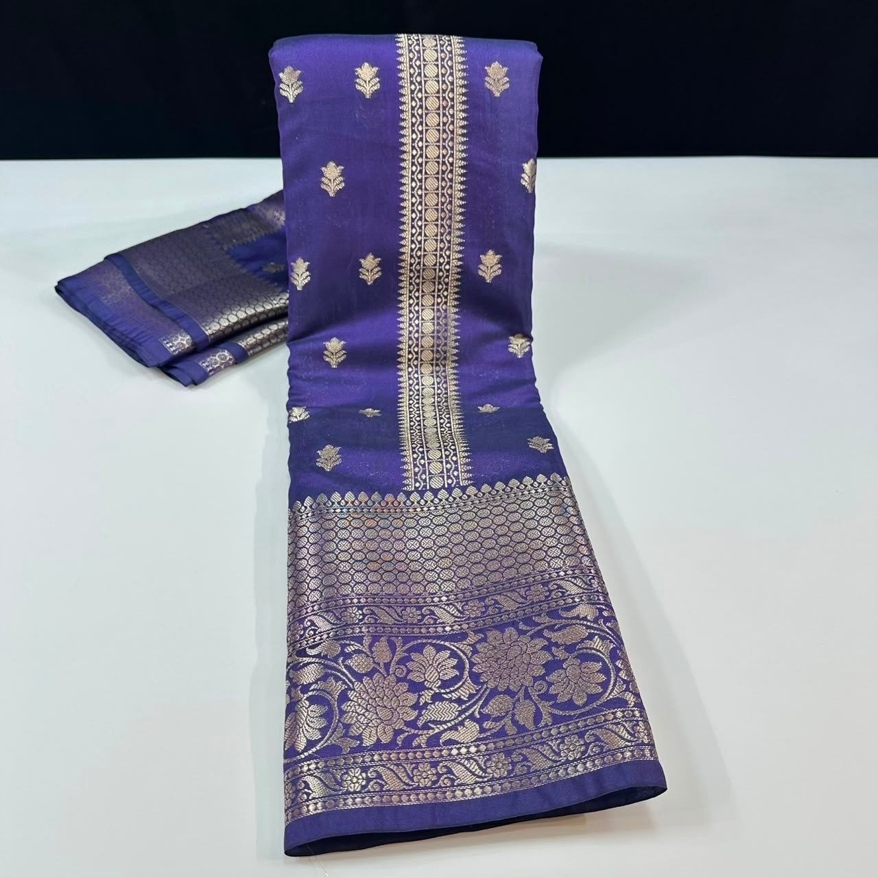 YAAZHA | SOFT BANARASI - Image 3