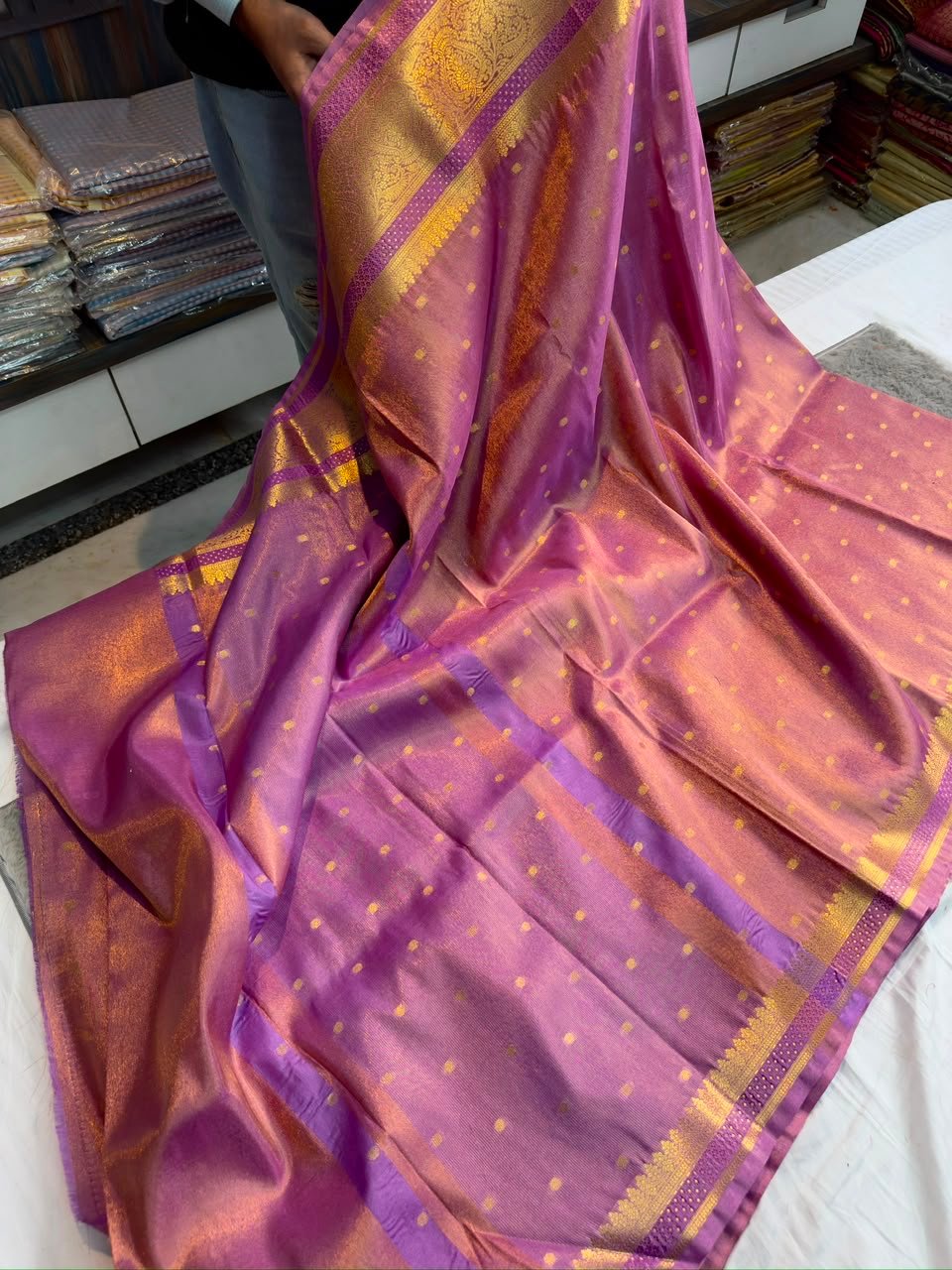 BANARASI CLASSIC EDIT — METALLIC TISSUE EDIT ✨ - Image 1