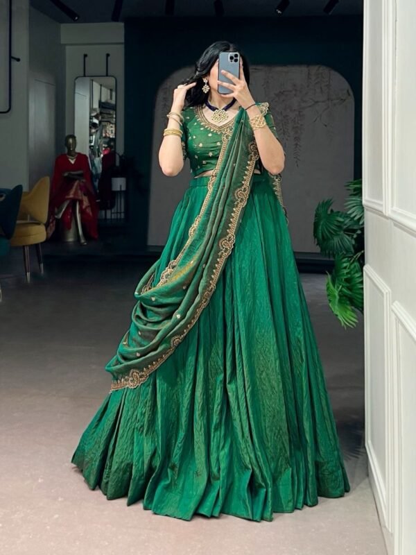 YAASHIRA — SILK ELEGANCE EDIT ✨ - Image 5