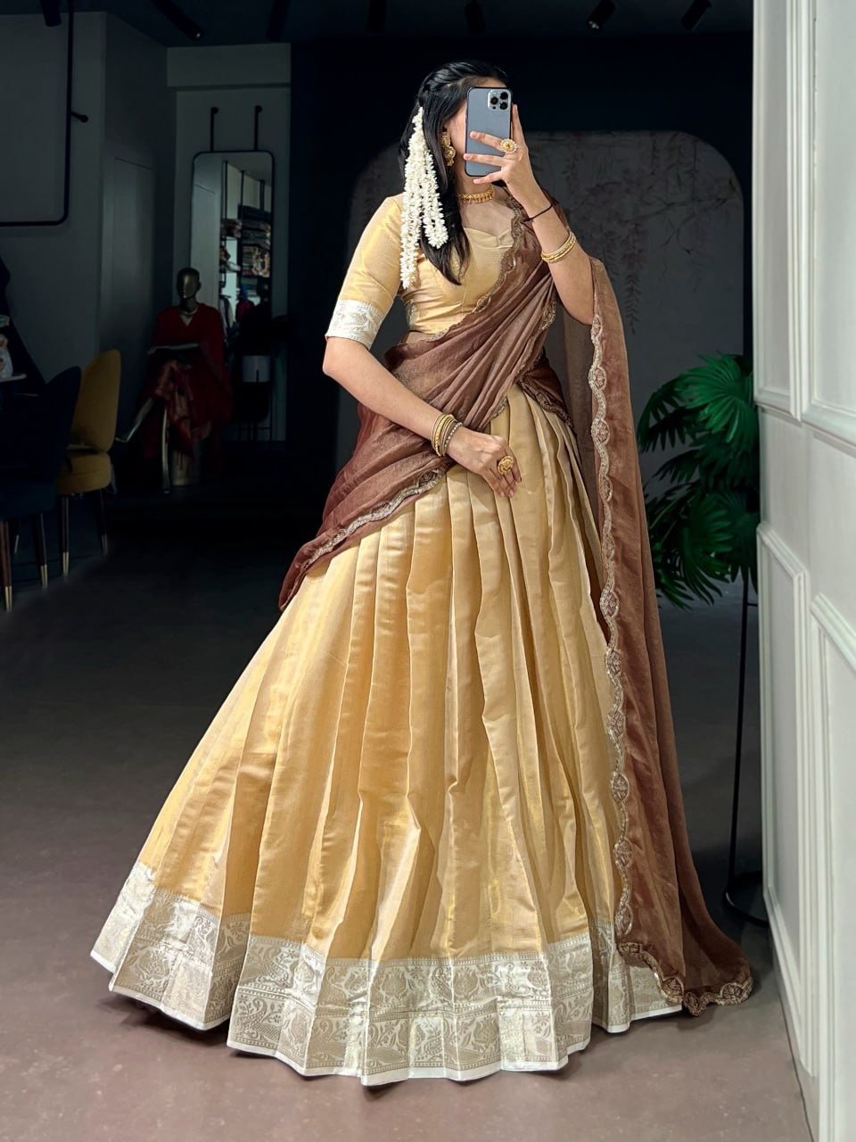 YAASHIRA — KANCHIPURAM ZARI EDIT ✨ - Image 2