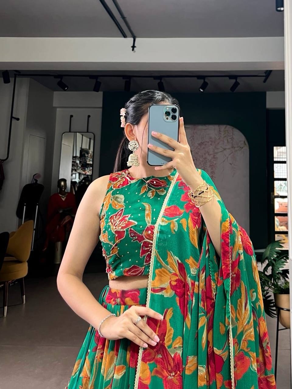 YAASHIRA — FLORAL MARBLE EDIT ✨ - Image 12